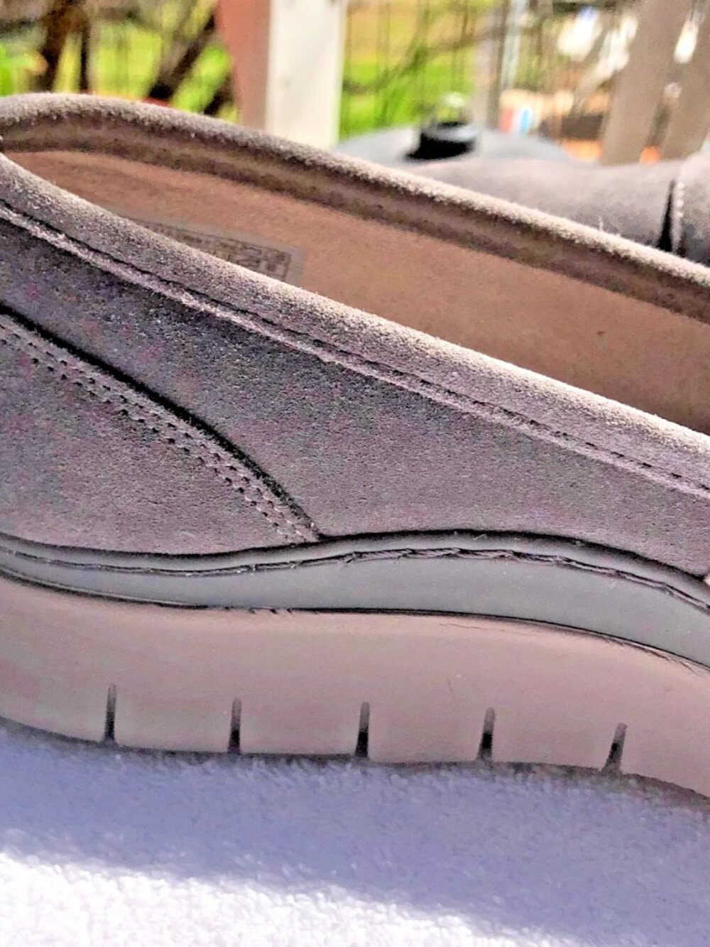 Vionic Kristi Women’s Comfort Slip On Shoes Size 8.5 Gray Suede - runs large - Picture 15 of 16